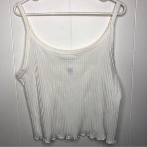NWT Old Navy Rib-Knit cropped Tank Top. Lettuce Edge. White. Size 2X. NWT